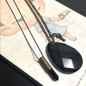 Gifted! Set of 2 necklaces Amethyst bullet and black drop pendant